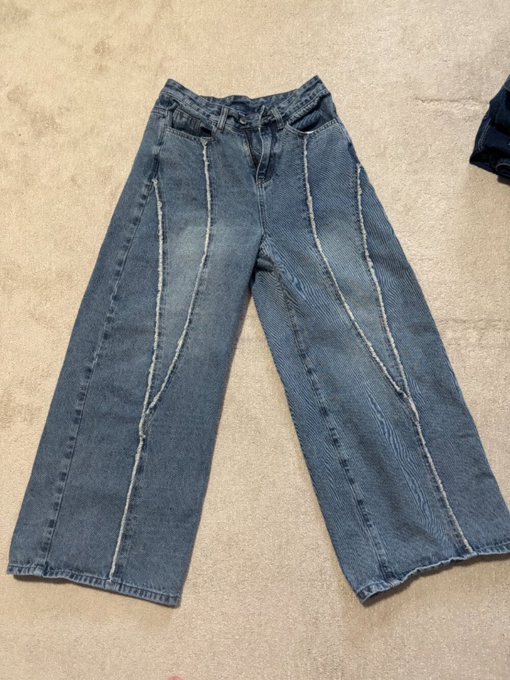 Aelfric Eden - Baggy Fringe Jeans Size 28 - Picture 2 of 5
